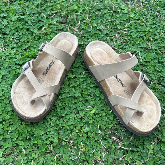 Cushionaire Shoes - Granola Core Cushionaire Luna Cork Olive Green Leather Crossover Strap Sandals
